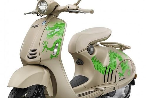 Cận cảnh Vespa 946 Dragon phiên bản mừng Tết Giáp Thìn, giới hạn chỉ 1.888 xe