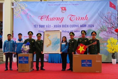 Chương trình 'Xuân biên cương -Tết hải đảo' trên địa bàn biên giới tỉnh Hà Giang, Đồng Tháp