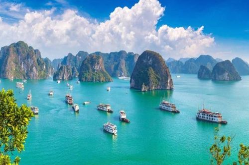 Hạ Long tăng cường các hoạt động vui chơi, giải trí dịp Tết Nguyên Đán