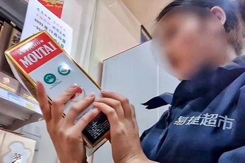 Thâm nhập 'thủ phủ' bán hàng Trung Quốc nghi nhập lậu tại Bắc Ninh
