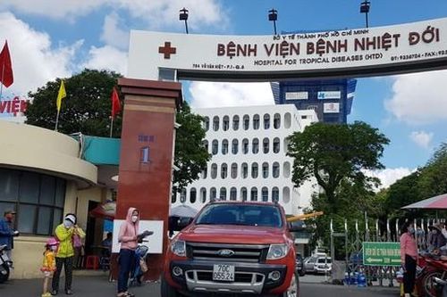 Xuất hiện biến thể JN.1, nguy cơ COVID gia tăng dịp Tết