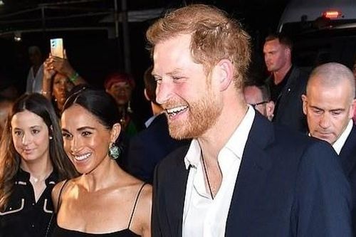 Harry và Meghan thách thức Hoàng gia Anh