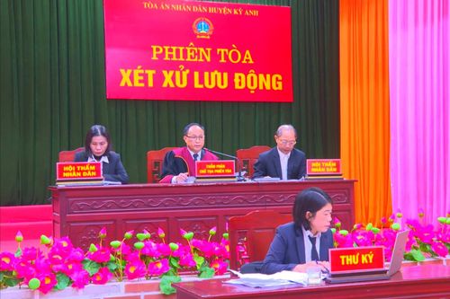 Tàng trữ hơn 32 kg pháo nổ tại phòng trọ