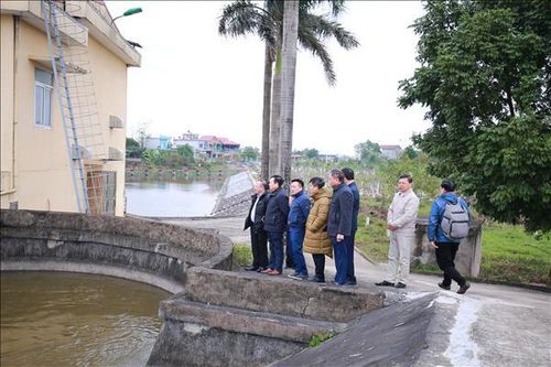 Kiểm tra đảm bảo điện phục vụ lấy nước gieo cấy vụ Đông Xuân 2023-2024