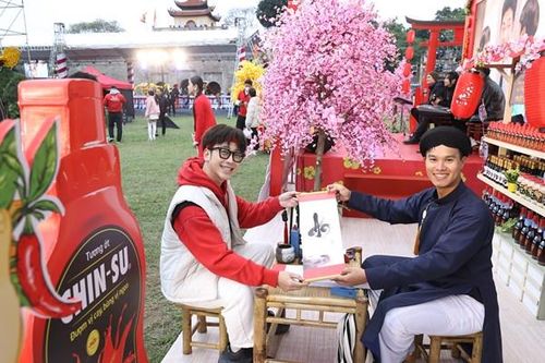 Tưng bừng các hoạt động chương trình Happy Tết 2024