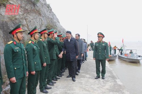 Phó Chủ tịch UBND tỉnh Lê Đức Giang thăm, kiểm tra tình hình sản xuất, đời sống Nhân dân huyện Hậu Lộc