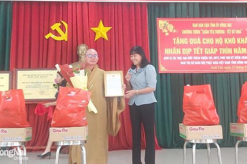 Khắp nơi trong tỉnh trưa ngày 25-1-2024