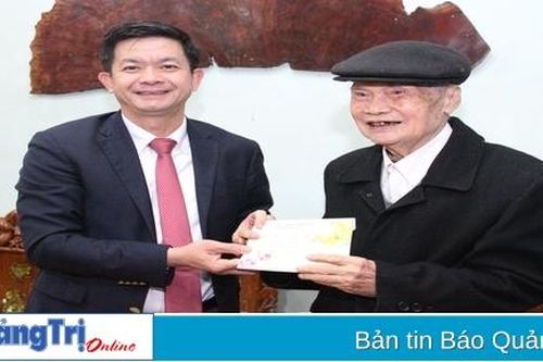 Lãnh đạo tỉnh thăm, chúc Tết các đối tượng chính sách, hộ gia đình có hoàn cảnh đặc biệt khó khăn