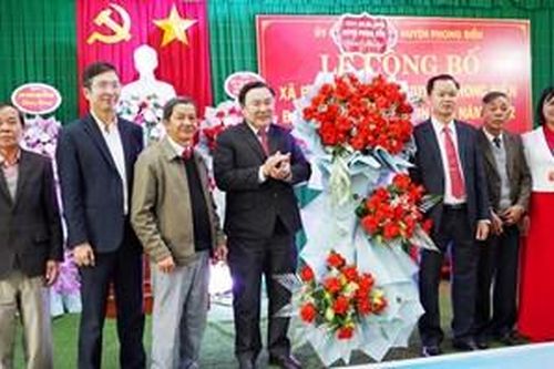 Xã Phong Chương đạt chuẩn nông thôn mới