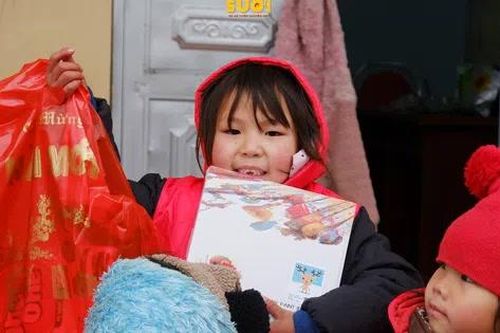 'Em ước có bút màu của riêng mình…'