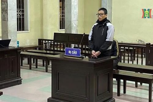 Lĩnh án vì buôn bán pháo dịp Tết