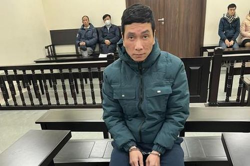 Phạt tù đối tượng chuyên lừa đảo 'chạy biên chế' vào ngành Công an