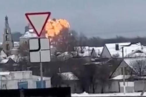 Ukraine kêu gọi điều tra vụ máy bay chở 65 tù binh rơi ở Nga
