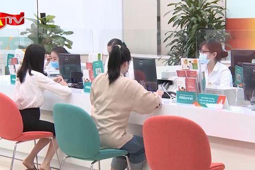 Ngân hàng không được cho vay kèm bán bảo hiểm