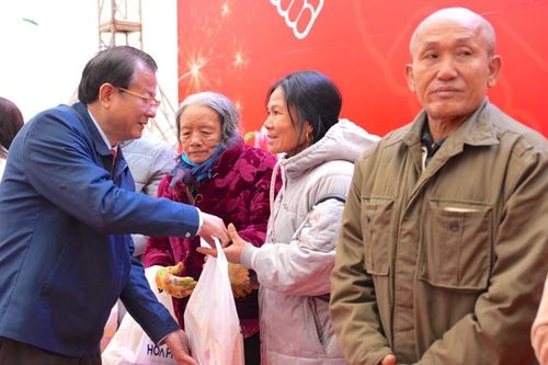 Ứng Hòa: 3.000 suất quà hỗ trợ người có hoàn cảnh khó khăn dịp Tết
