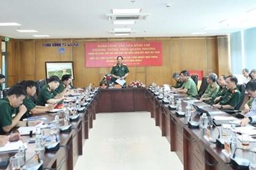 Đoàn khảo sát xây dựng Luật Công nghiệp quốc phòng, an ninh và động viên công nghiệp làm việc tại Tổng công ty Ba Son
