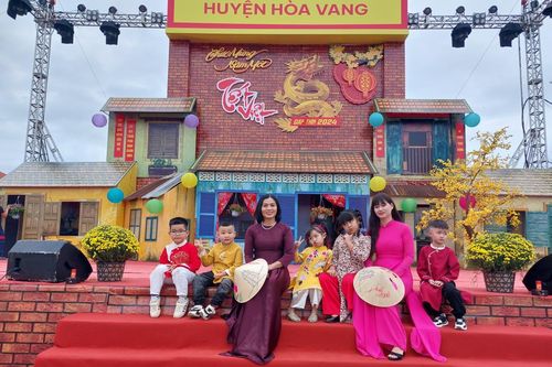 Hòa Vang khai hội Tết Việt Giáp Thìn 2024