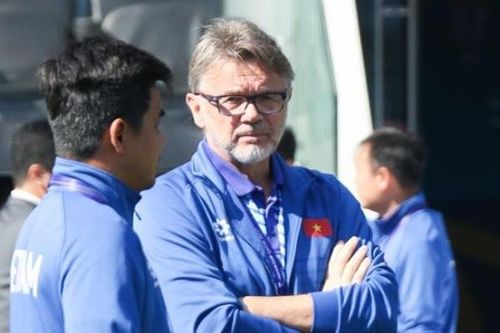 Truyền thông Mỹ bình luận về HLV Troussier