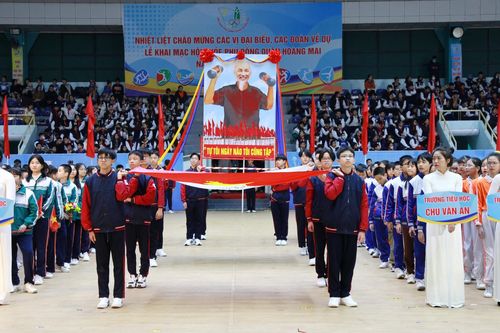 Hơn 5000 học sinh dự Hội khỏe Phù Đổng quận Hoàng Mai