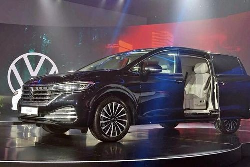 Volkswagen Viloran 'cháy hàng' sau hơn một tháng ra mắt tại Việt Nam