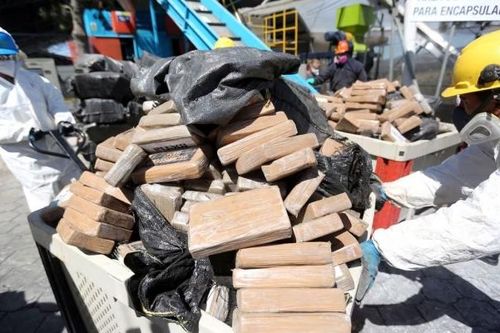 Cảnh sát Ecuador tiêu hủy hơn 20 tấn cocain trong chiến dịch trấn áp tội phạm