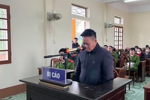 Chiếm đoạt tiền thờ cúng liệt sĩ, cựu cán bộ xã lãnh 8 năm tù