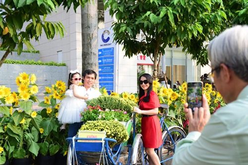 Cuộc thi ảnh 'Khoảnh khắc Hội hoa xuân Phú Mỹ Hưng'