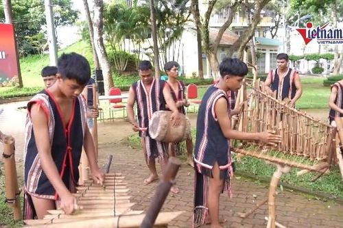 Gia Lai phát triển du lịch xanh gắn với khai thác bản sắc văn hóa các dân tộc