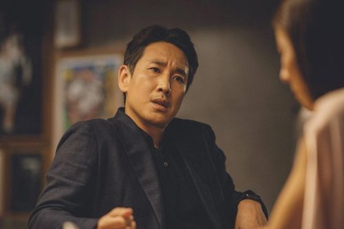 Cố diễn viên Lee Sun Kyun có thể phải đền bù hàng chục tỷ đồng dù đã qua đời