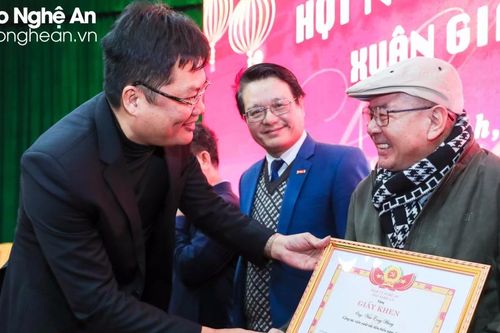 Phát huy vai trò những 'cánh tay nối dài' cho sự phát triển của Báo Nghệ An