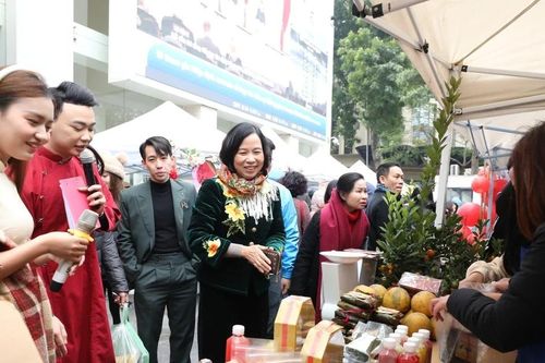 Thông tấn xã Việt Nam tổ chức Hội chợ xuân 2024
