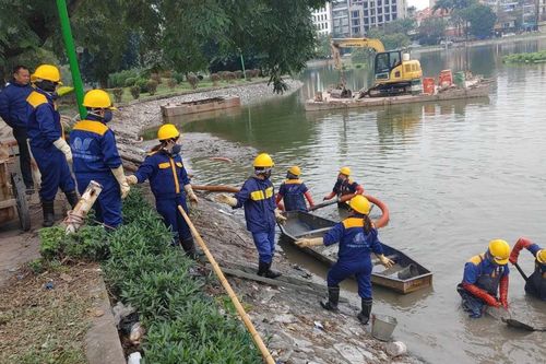 Những người làm đẹp Thủ đô trong những ngày giá rét