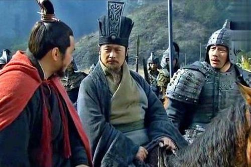 Nguyên nhân khiến Tào Tháo ép mưu sĩ hàng đầu của mình phải chết trước khi ông xưng vương là gì?