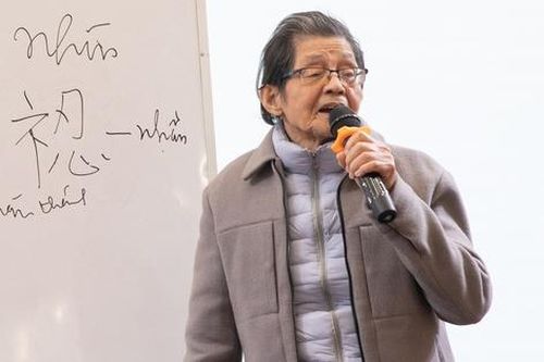 Giáo sư U90 chia sẻ về phương pháp sống lành mạnh