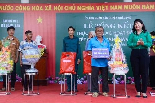 UBND huyện Châu Phú tổng kết các hoạt động Tết quân – dân năm 2024