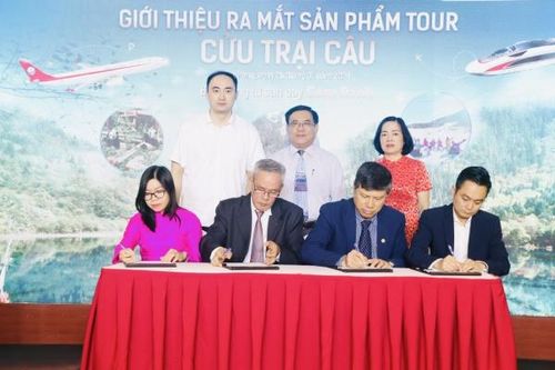 Liên minh lữ hành Khánh Hòa: Giới thiệu tour du lịch 'Thành Đô - Cửu Trại Câu' bay thẳng từ Cam Ranh