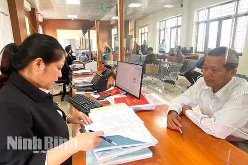 Kim Sơn: Đơn vị dẫn đầu năng lực cạnh tranh cấp huyện, thành phố