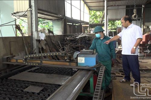 'Gieo mầm' đảng viên trong doanh nghiệp