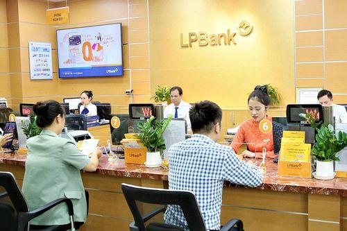Ngân hàng LPBank (LPB): Chốt họp Đại hội cổ đông 2024, nợ xấu lọp top thấp nhất toàn ngành