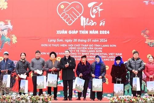 Phó Chủ tịch Quốc hội Nguyễn Đức Hải dự Chương trình 'Tết Nhân ái' - Xuân Giáp Thìn năm 2024 tại tỉnh Lạng Sơn