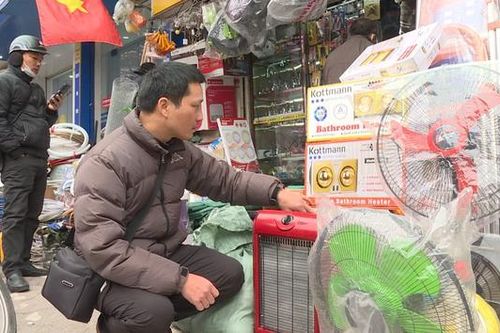 Hà Nội rét đậm, thiết bị sưởi ấm 'cháy hàng'