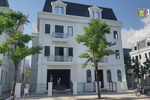 Biệt thự liền kề giữ giá cao dù không ai hỏi mua