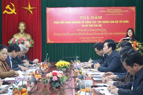 Tọa đàm trao đổi kinh nghiệm về công tác tập huấn cán bộ tổ chức và bí thư chi bộ