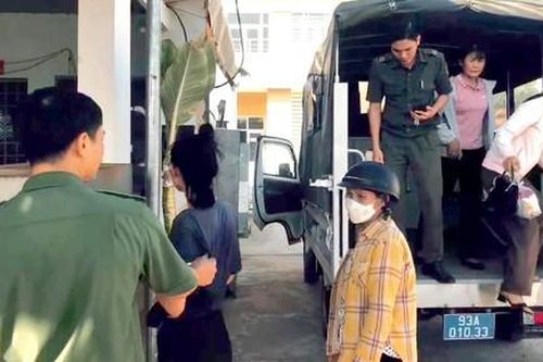 Câu chuyện nhân văn từ Đề án 06: Đưa cô gái bị lạc về với người thân
