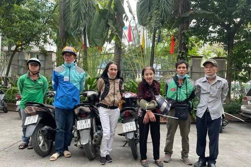Hành trình triệt phá nhóm đối tượng chuyên dàn cảnh móc túi trên xe buýt