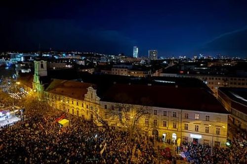 Hàng nghìn người Slovakia biểu tình phản đối sửa đổi luật hình sự