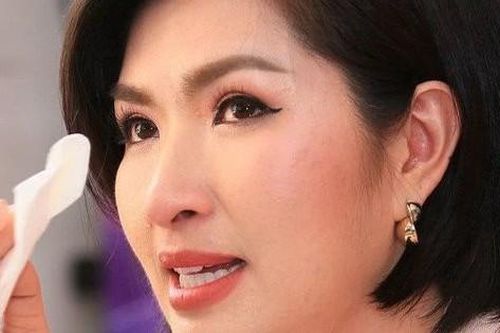 Hồng Nhung: Từng bị đánh tới nhập viện, chấp nhận việc bạn trai tung ảnh nóng để có tự do