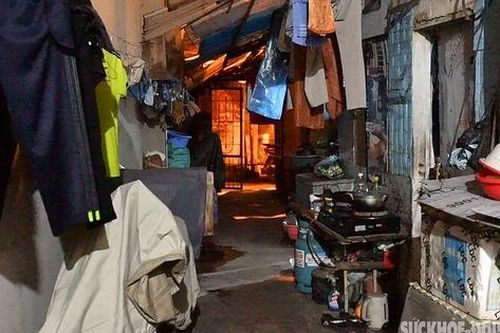Lạnh 'cắt da cắt thịt', người dân xóm chạy thận chật vật chống chọi giá rét