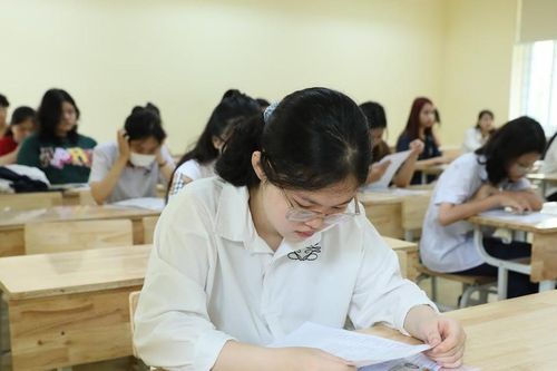 Hà Nội: Thi thử tốt nghiệp trung học phổ thông