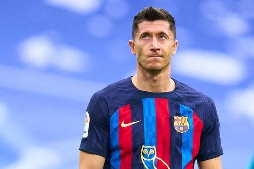 Lewandowski bất mãn với Xavi